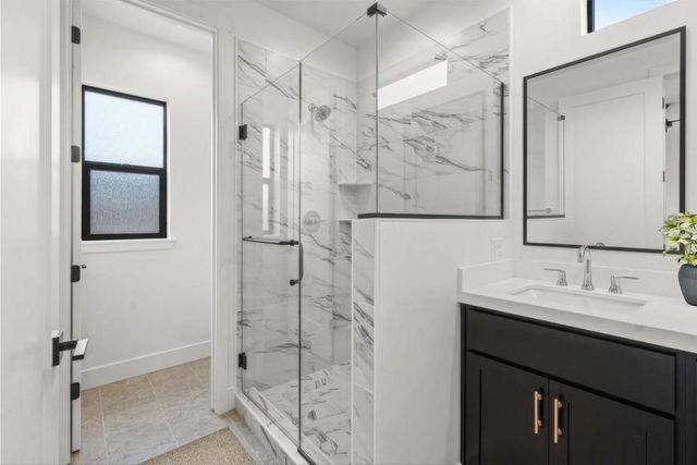 425 Maria Drive, Hollister, CA 95023