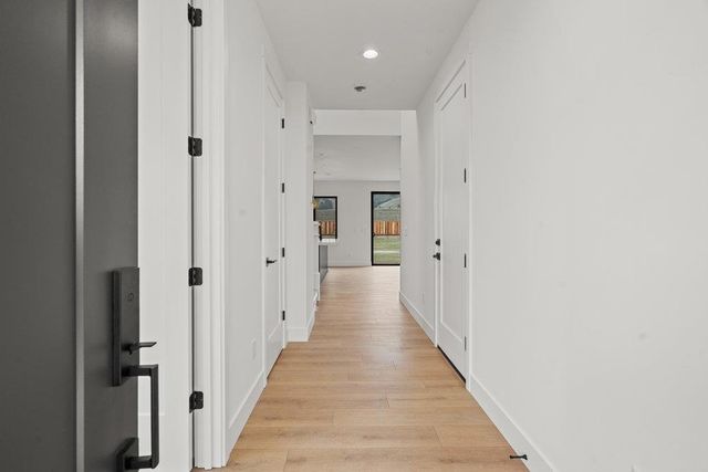 425 Maria Drive, Hollister, CA 95023