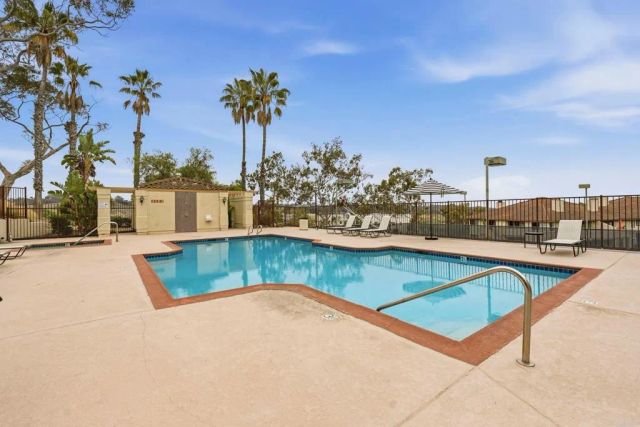 3475 Paseo de Brisas 39, Oceanside, CA 92056