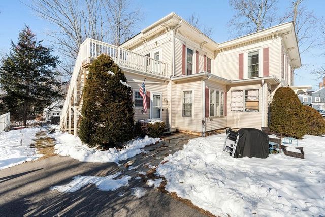 223 High Street, Somersworth, NH 03878