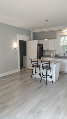 223 High Street, Somersworth, NH 03878