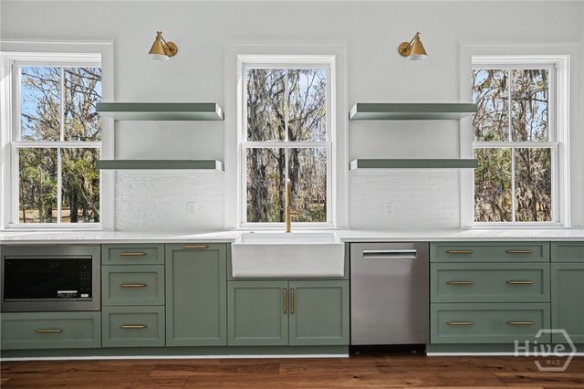 213 Little Lulu Lane, Richmond Hill, GA 31324