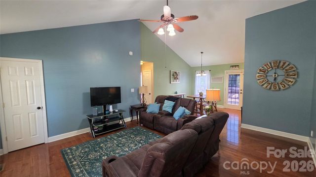 731 Jennings Road, Statesville, NC 28625