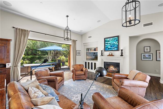 8 Gaucho, Ladera Ranch, CA 92694