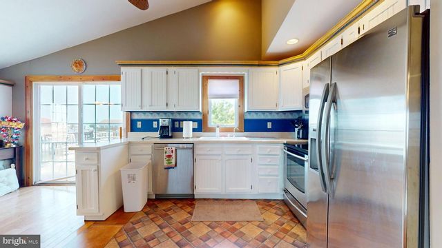 704 W RIO GRANDE AVE, Wildwood, NJ 08260