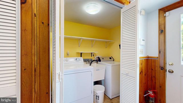 704 W RIO GRANDE AVE, Wildwood, NJ 08260