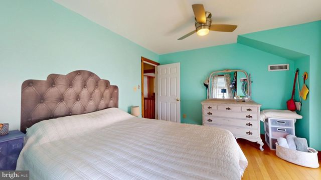 704 W RIO GRANDE AVE, Wildwood, NJ 08260