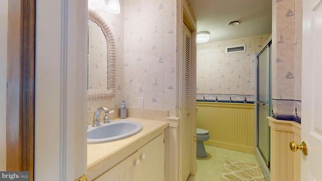 704 W RIO GRANDE AVE, Wildwood, NJ 08260