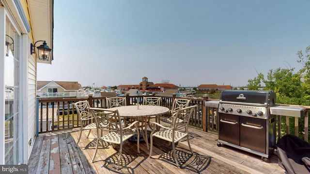 704 W RIO GRANDE AVE, Wildwood, NJ 08260