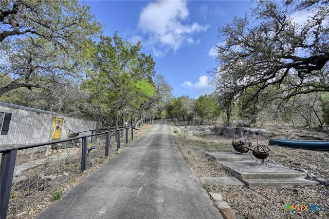 1331 Hammermill, Canyon Lake, TX 78133