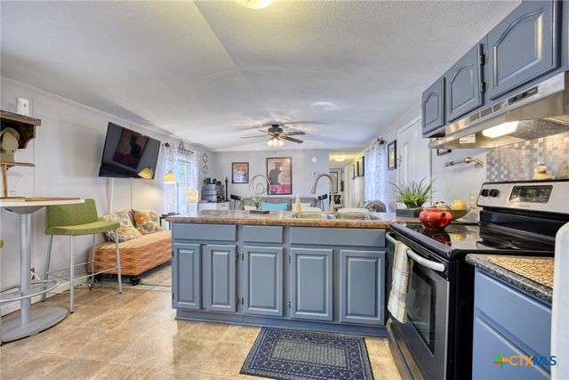 1331 Hammermill, Canyon Lake, TX 78133