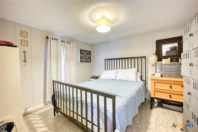 1331 Hammermill, Canyon Lake, TX 78133