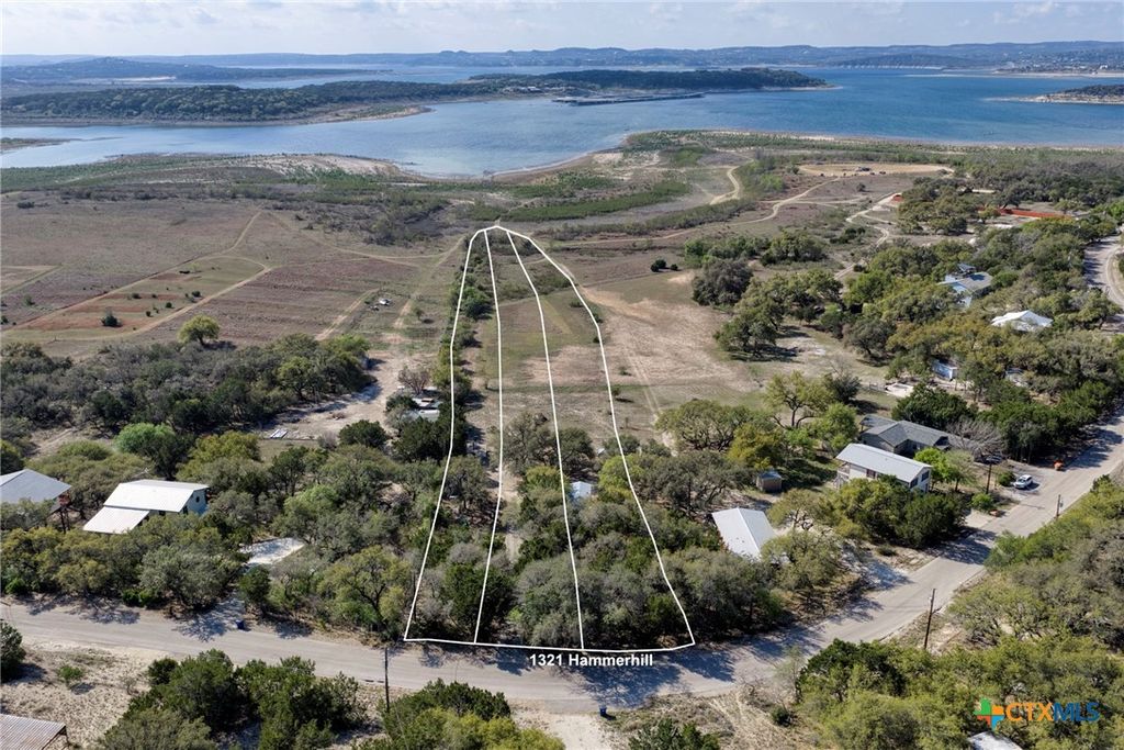 1331 Hammermill, Canyon Lake, TX 78133