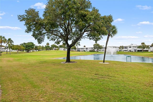 2750 W Golf Boulevard 233, Pompano Beach, FL 33064