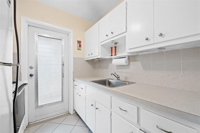 2750 W Golf Boulevard 233, Pompano Beach, FL 33064