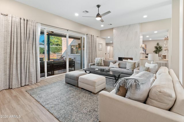 6220 E PARADISE Lane, Scottsdale, AZ 85254