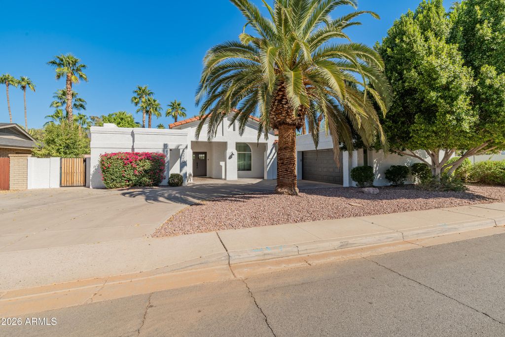 6220 E PARADISE Lane, Scottsdale, AZ 85254 — exterior