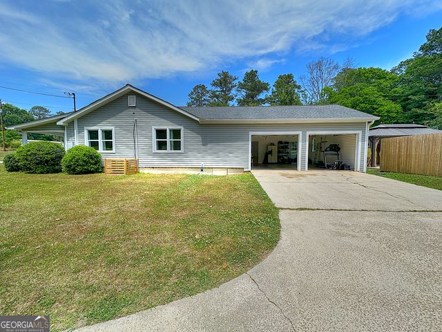 792 Corinth Road, Hogansville, GA 30230