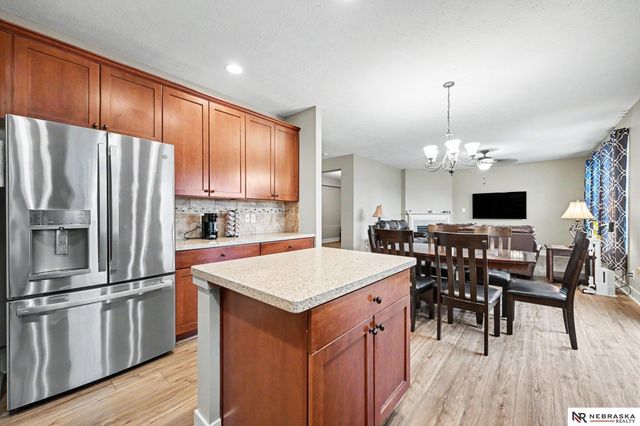 17019 Chandler Street, Omaha, NE 68136