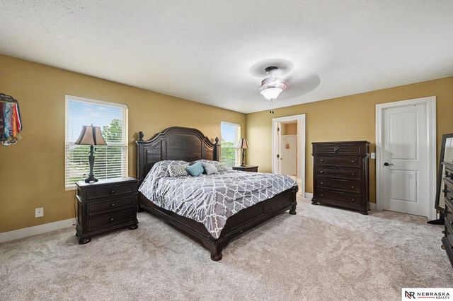 17019 Chandler Street, Omaha, NE 68136