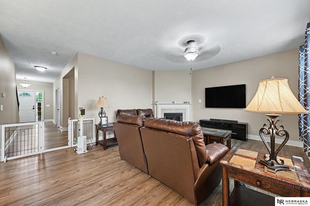 17019 Chandler Street, Omaha, NE 68136
