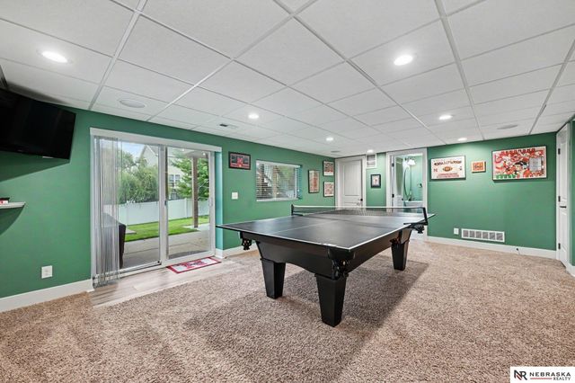 17019 Chandler Street, Omaha, NE 68136