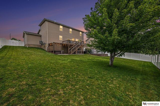 17019 Chandler Street, Omaha, NE 68136
