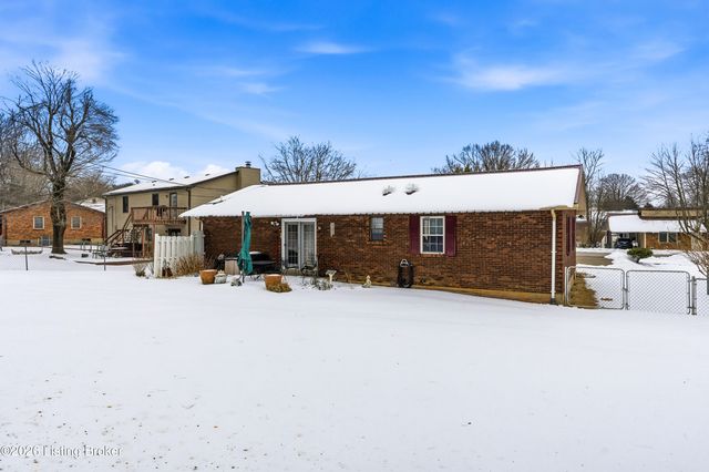 1746 Holly Ct, Radcliff, KY 40160