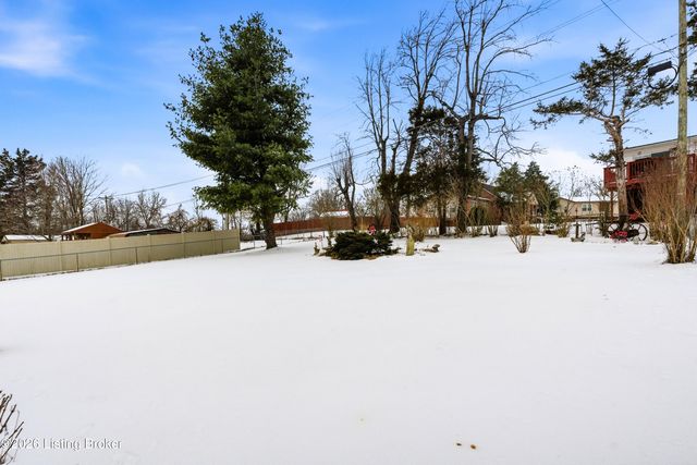 1746 Holly Ct, Radcliff, KY 40160