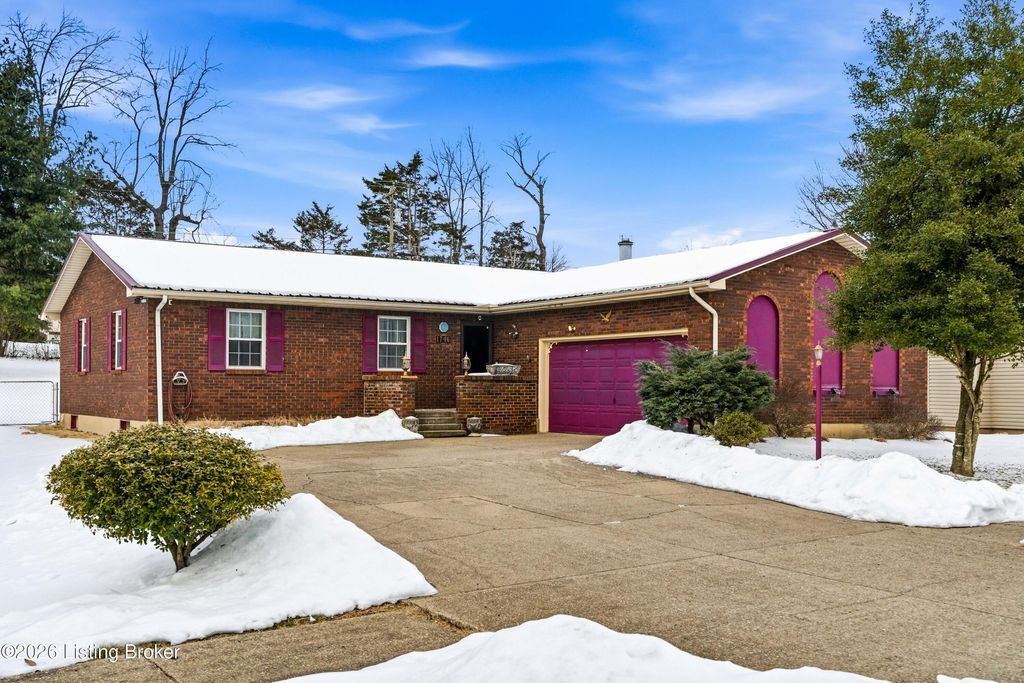 1746 Holly Ct, Radcliff, KY 40160