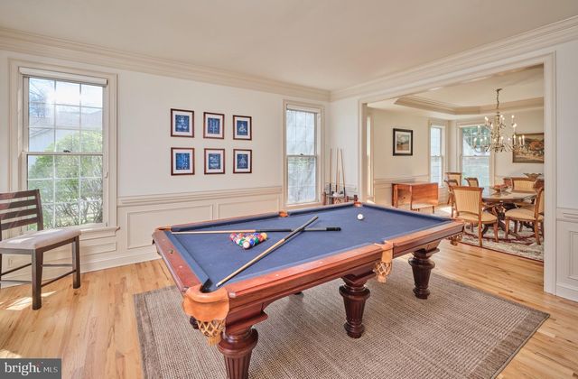37 ALEXANDERS CT, Newtown, PA 18940