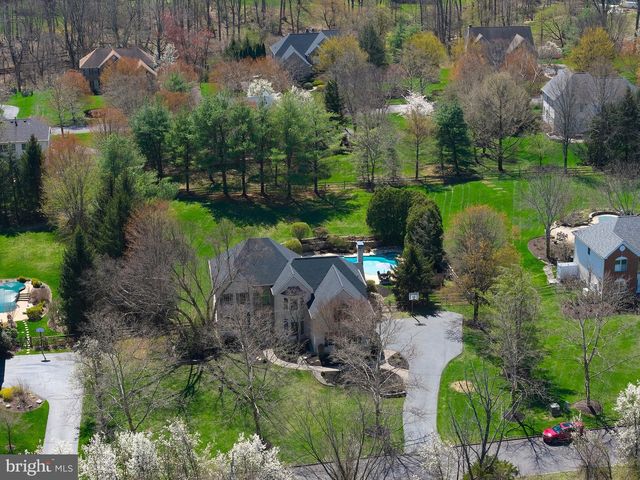 37 ALEXANDERS CT, Newtown, PA 18940