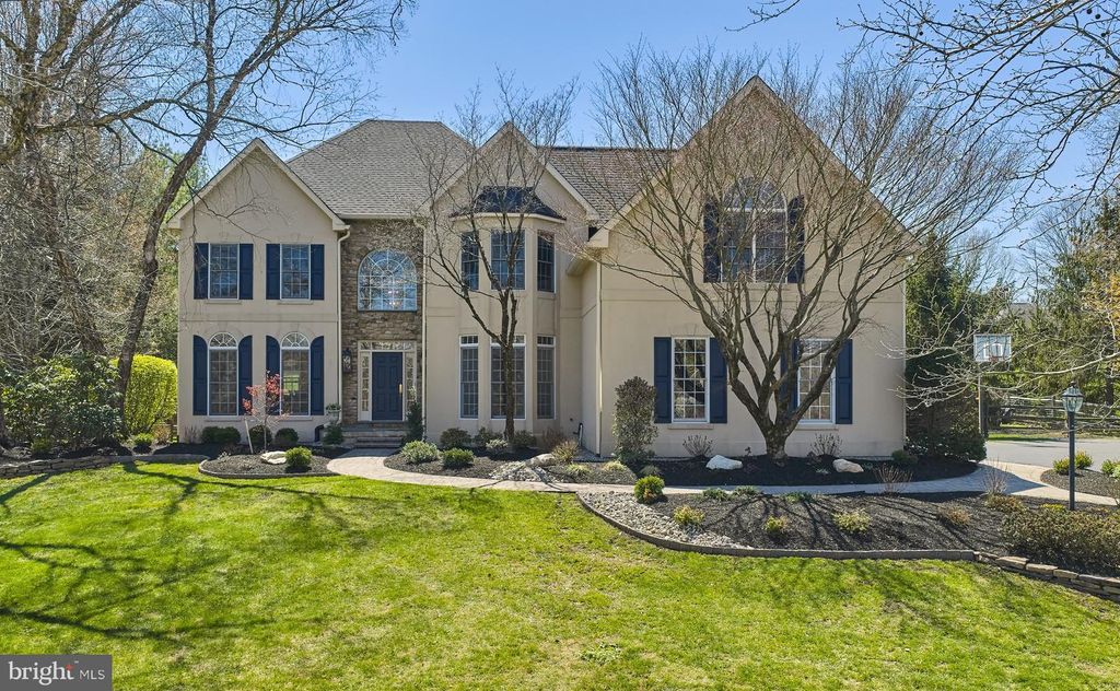 37 ALEXANDERS CT, Newtown, PA 18940