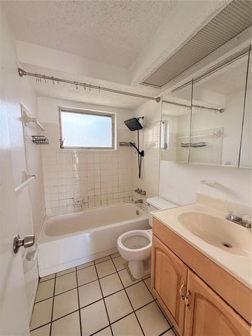 10110 VINEYARD LANE, Port Richey, FL 34668