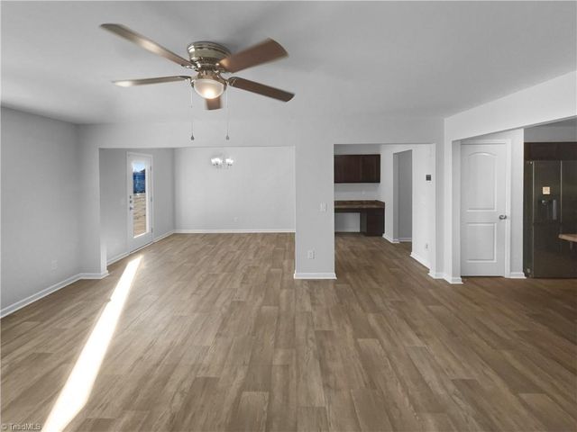 5321 Murray Road, Winston-salem, NC 27106