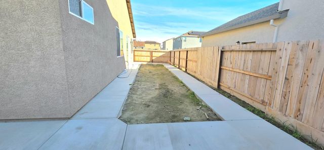 4820 Norma Way, Keyes, CA 95328