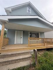 6813 Polonia Avenue, Cleveland, OH 44105