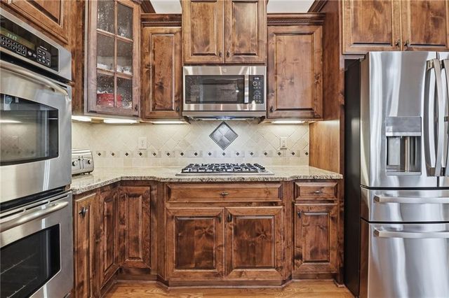 89 Bluestern Drive NW, Big Canoe, GA 30143