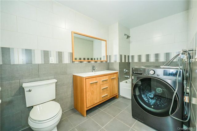 2517 Voorhies Avenue 1C, Brooklyn, NY 11235