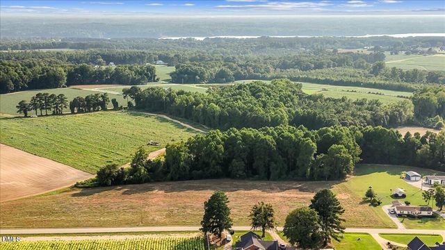 000 Healthy Plains Church Road, Sims, NC 27880