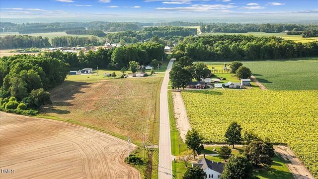000 Healthy Plains Church Road, Sims, NC 27880