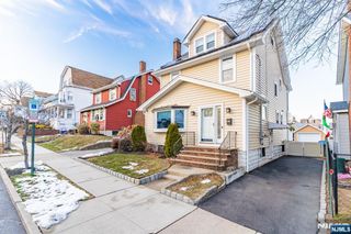 350 Greylock Parkway, Belleville, NJ 07109