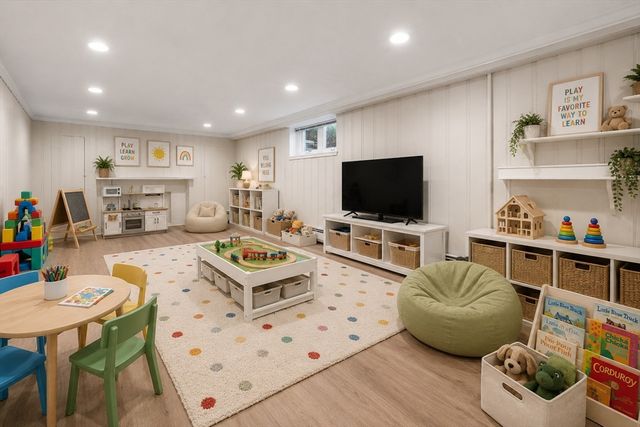 59 Deborah Rd, Newton, MA 01862