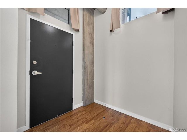 3201 N Shoshone St 108, Denver, CO 80211