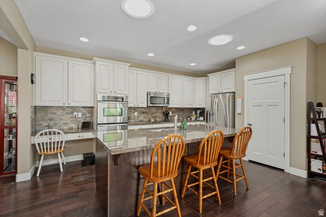 10254 S CROW WING DR, South Jordan, UT 84009