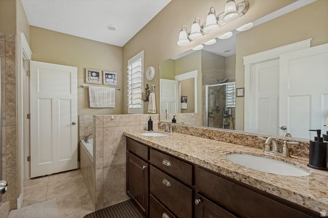 10254 S CROW WING DR, South Jordan, UT 84009