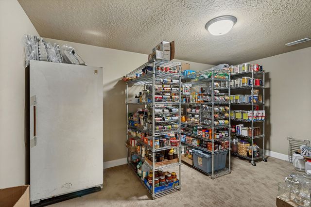 10254 S CROW WING DR, South Jordan, UT 84009