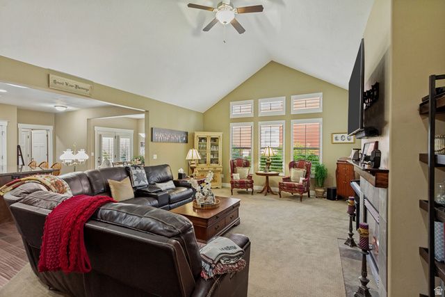 10254 S CROW WING DR, South Jordan, UT 84009