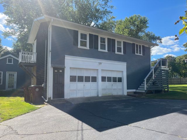 19 Montello, Middleboro, MA 02346