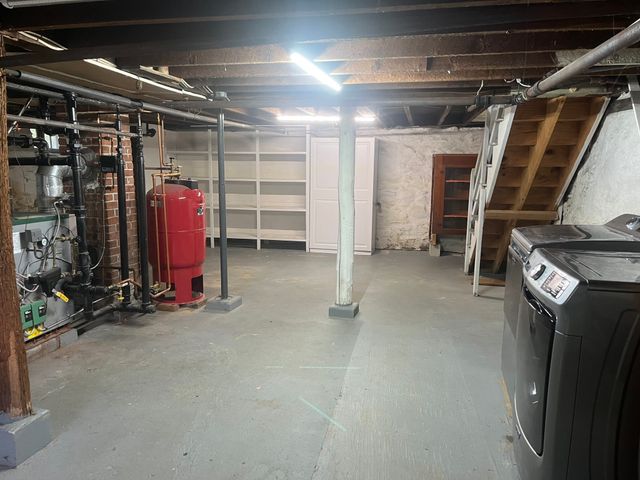 19 Montello, Middleboro, MA 02346